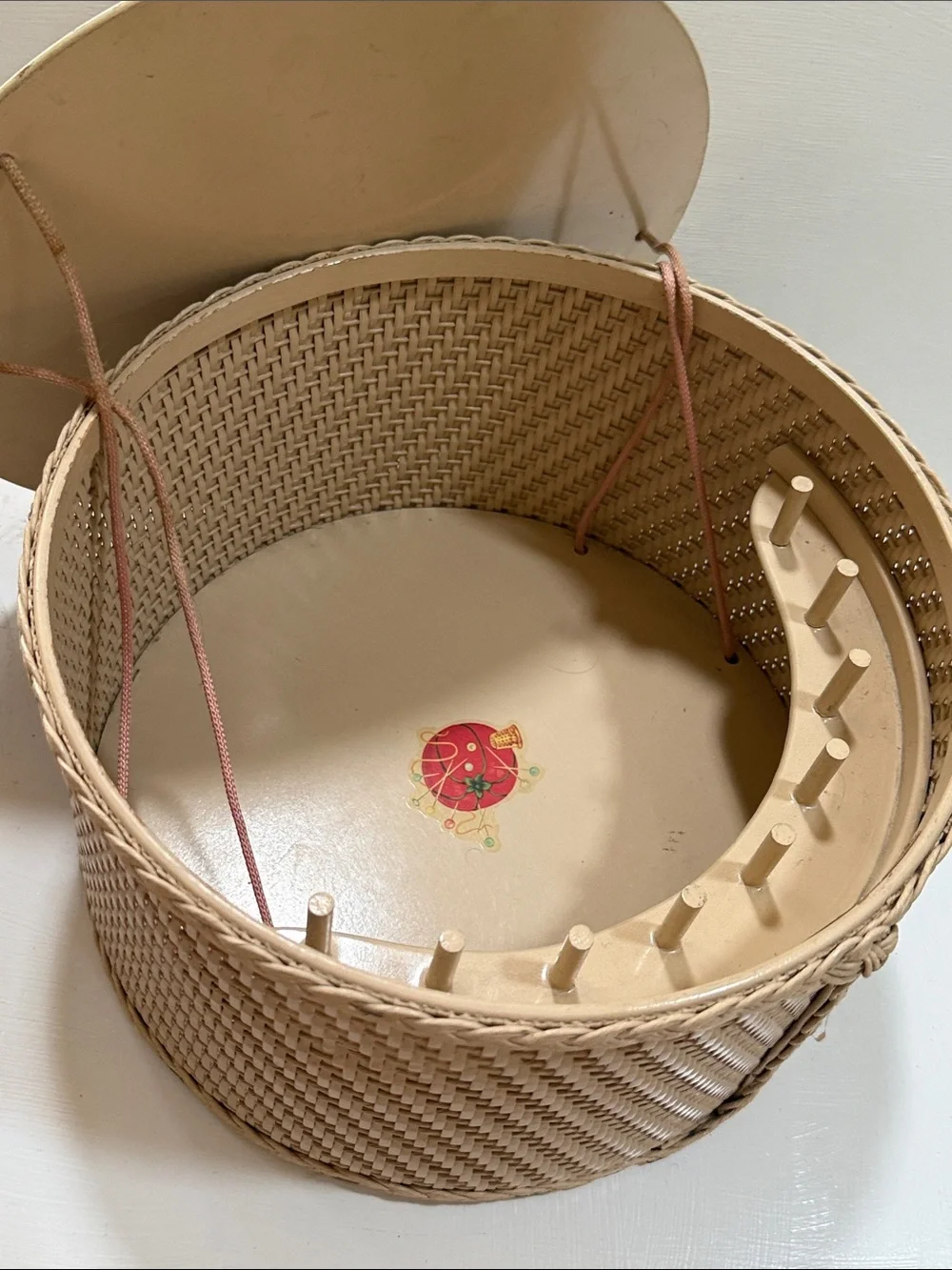 Vintage 1950’s Handcrafted Woven Sewing Basket with Cream Lid and Motif